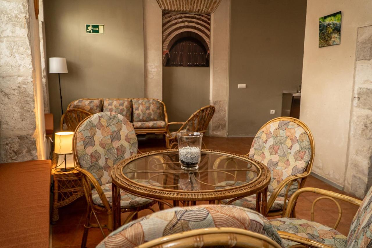 Albergue De Cuéllar Екстериор снимка