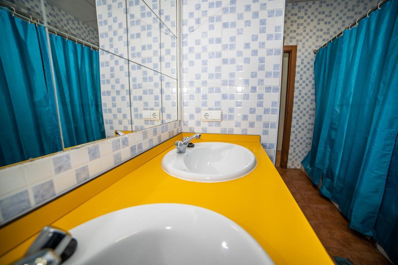 Albergue De Cuéllar Екстериор снимка